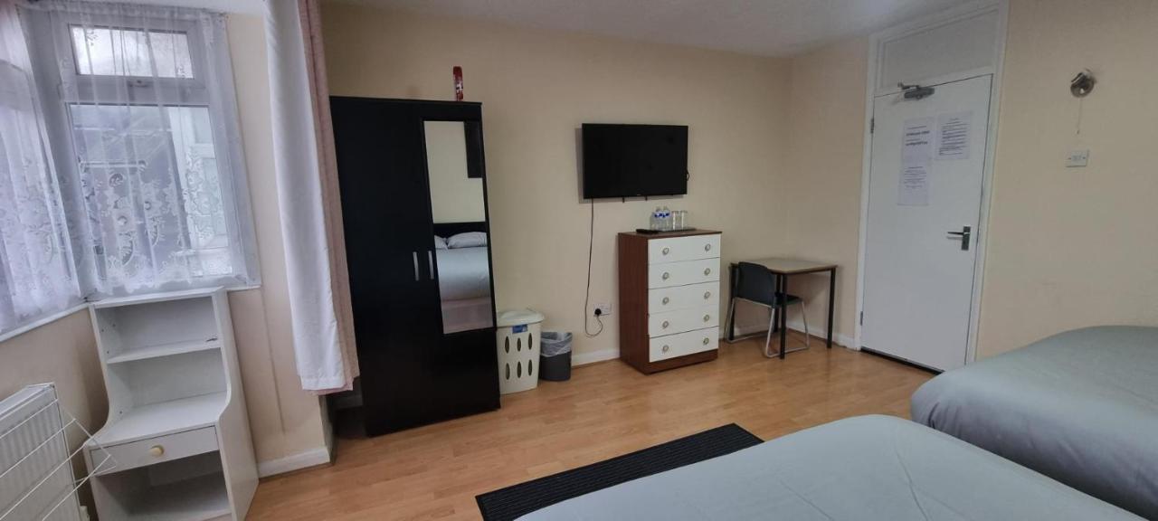 Star Homes Лондон Экстерьер фото
